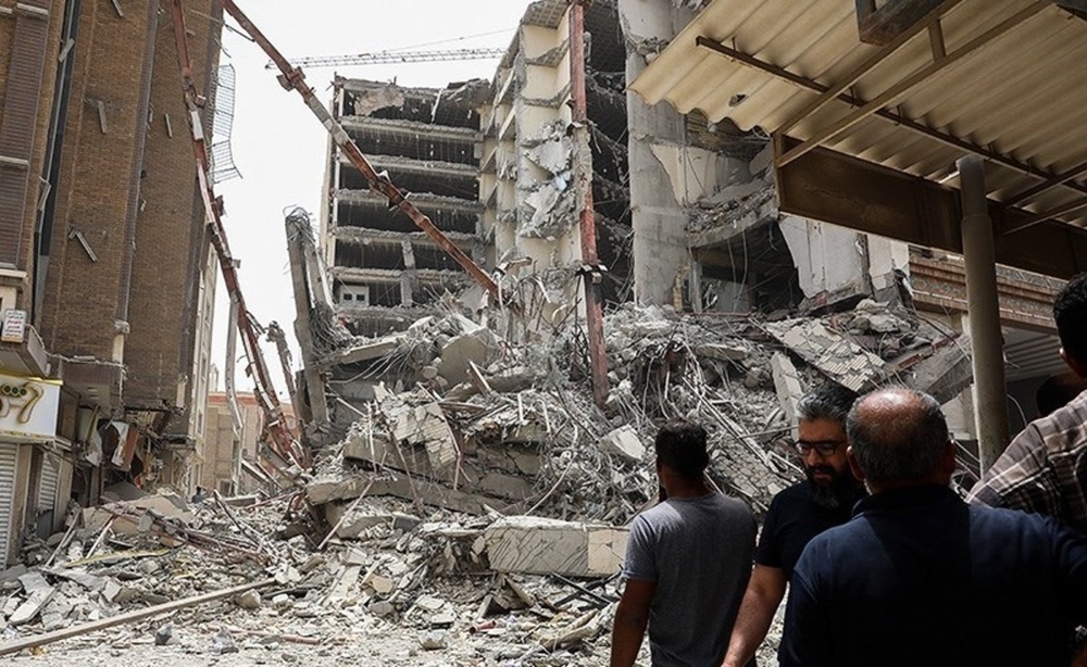 آمار کشتههای حادثه متروپل از 28 نفر گذشت