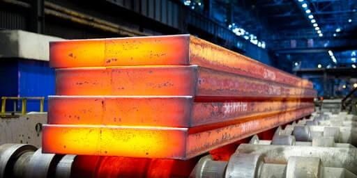 تولید یک و نیم میلیون تن شمش فولاد در فولادسازی زرند