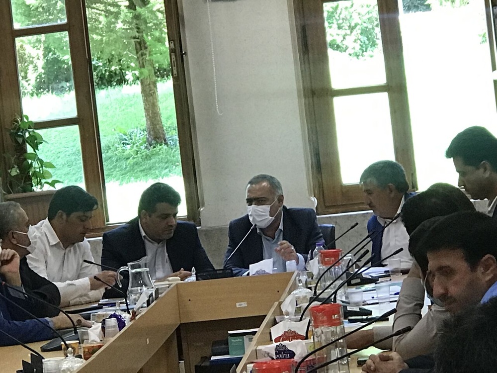 پشت‌پرده‌ نمایندگان منتقد طرح‌های فولادی اصفهان