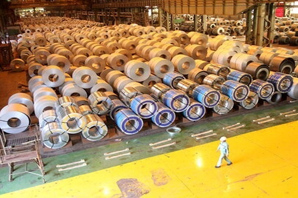 ادامه ضربات عوارض صادراتی به صنعت فولاد