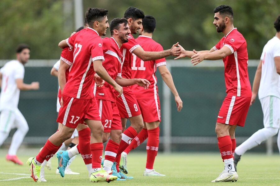 پورعلی‌گنجی و گل‌محمدی غایبان پرسپولیس در مقابل ذوب‌آهن