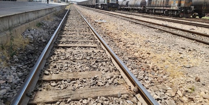 تهاتر نفتی برای تکمیل راه‌آهن بوشهر