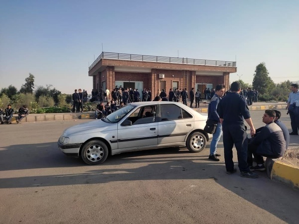 اعتراض کارگران فولاد بوتیای ایرانیان / مطالبه ما را بدهید!