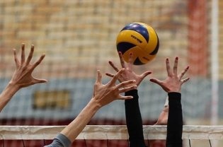 توپ پُر سپاهانیها در لیگ برتر والیبال