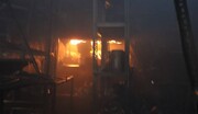 کارخانه تولید روغن موتور مبارکه اصفهان در آتش