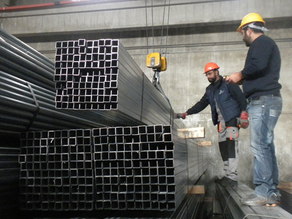 تحلیل روزانه بازار آهن داخلی/ سیر کاهشی در بازار آهن