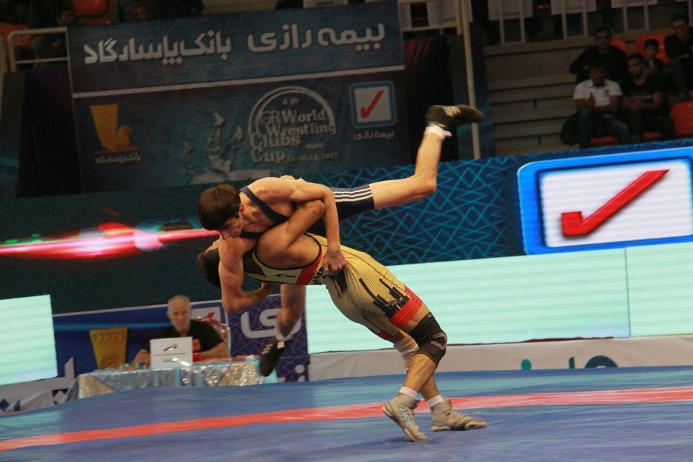 کشتی فرنگی| قهرمانی فولاد قطعی نیست