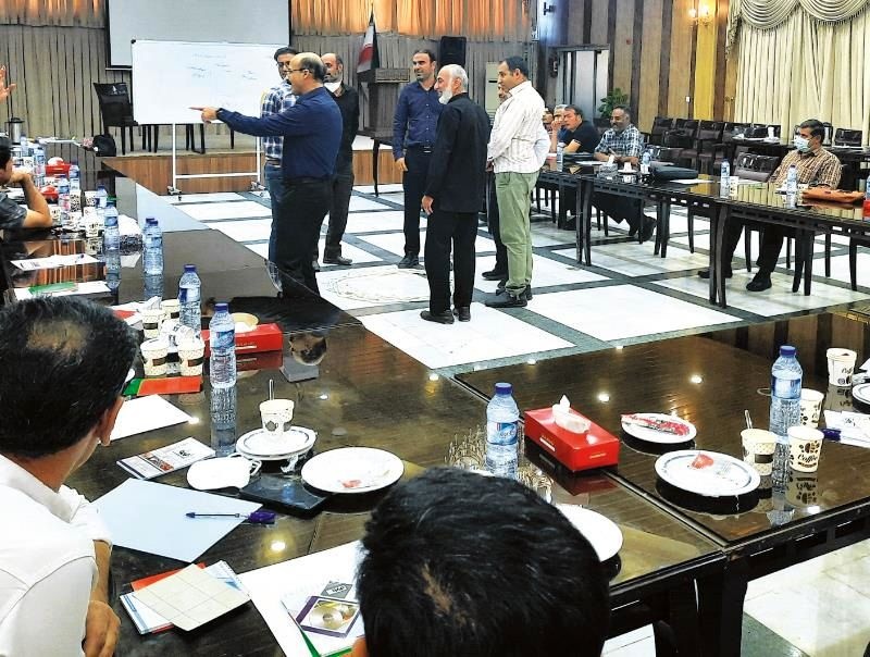 جلسات کافه گفت‌وگو در فولاد مبارکه برگزار شد