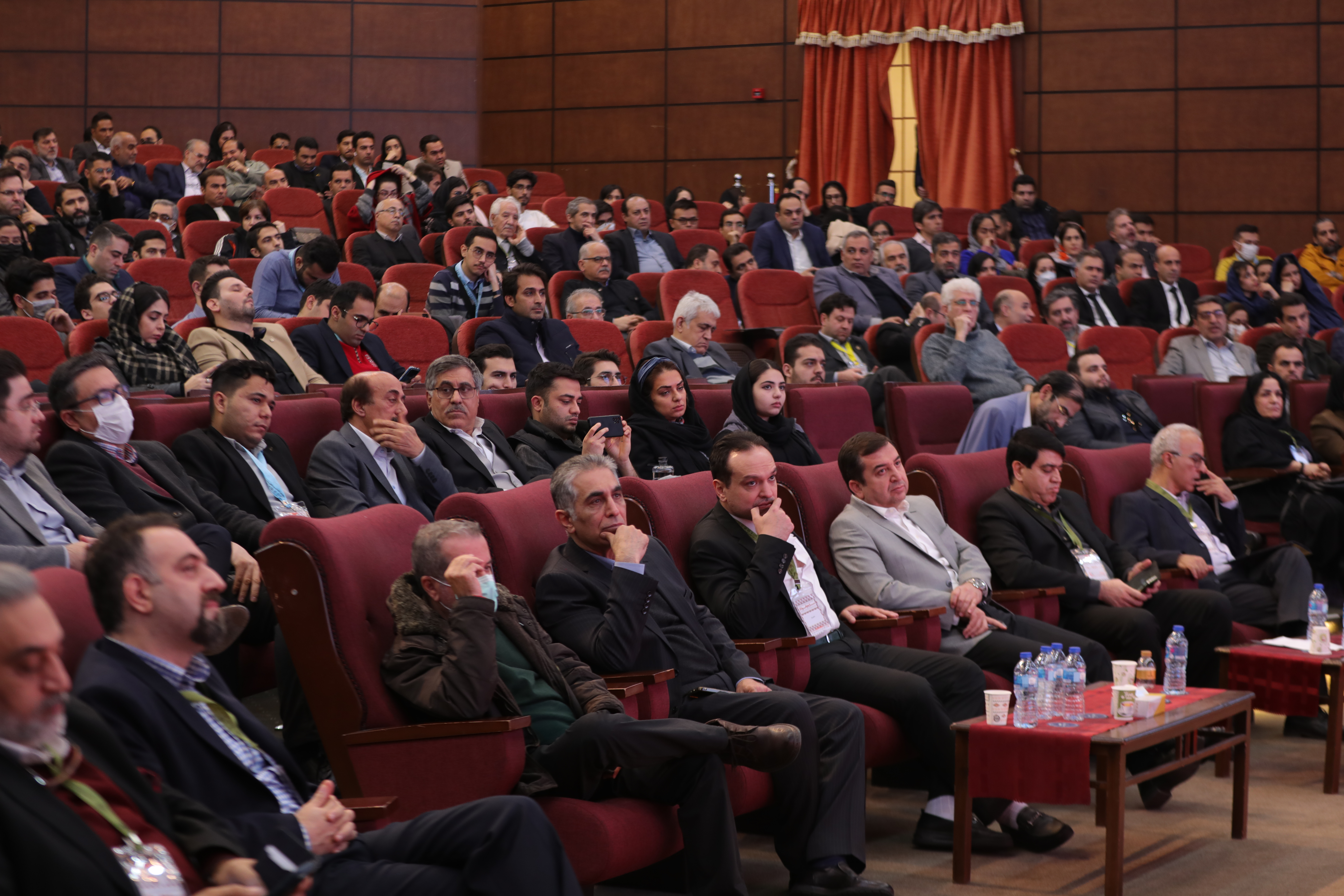 حضور پررنگ کارخانههای فولادی در یازدهمین کنفرانس سازه و فولاد