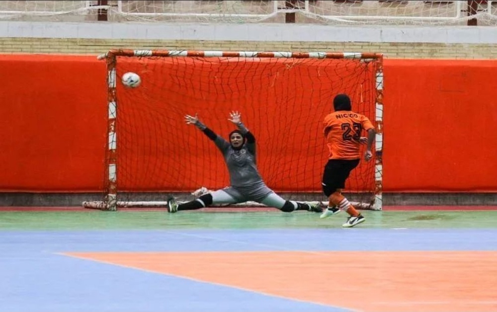 سه امتیاز شیرین برای بانوان فوتسالیست مس کرمان