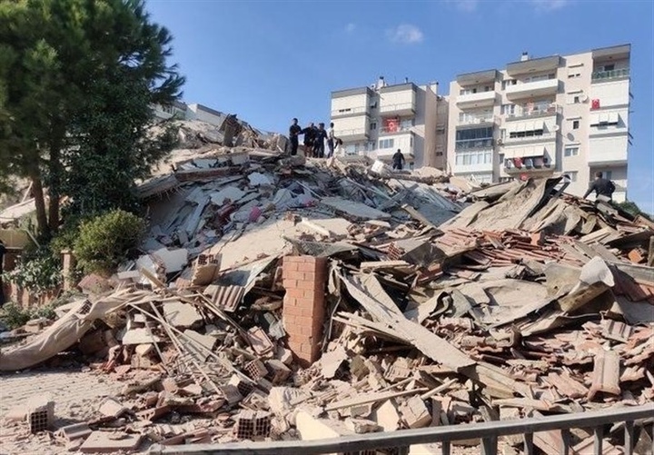 خطر افزایش ریز لرزه‌ها در اطراف تهران/ زلزله بزرگ به تهران نزدیک‌تر شد 