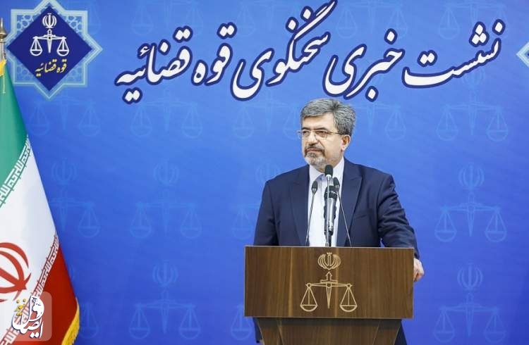 صاحبان تریبون درباره پرونده مبارکه اشتباه کردند / وجود پرونده دلیل بر اثبات آن نیست
