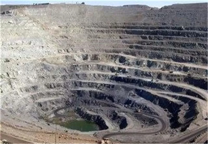 کشف ذخایر جدید سنگ آهن در ایران مرکزی