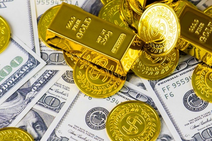 قیمت دلار، طلا و سکه امروز ۱۵ خرداد ۱۴۰۲