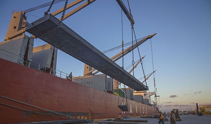 فولاد خاورمیانه تحتِ فشار رشد صادرات فولاد چین