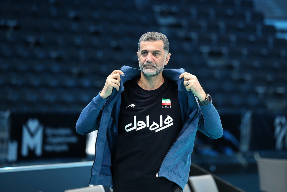 سرمربی فولاد سیرجان ایرانیان روزه سکوت گرفت!