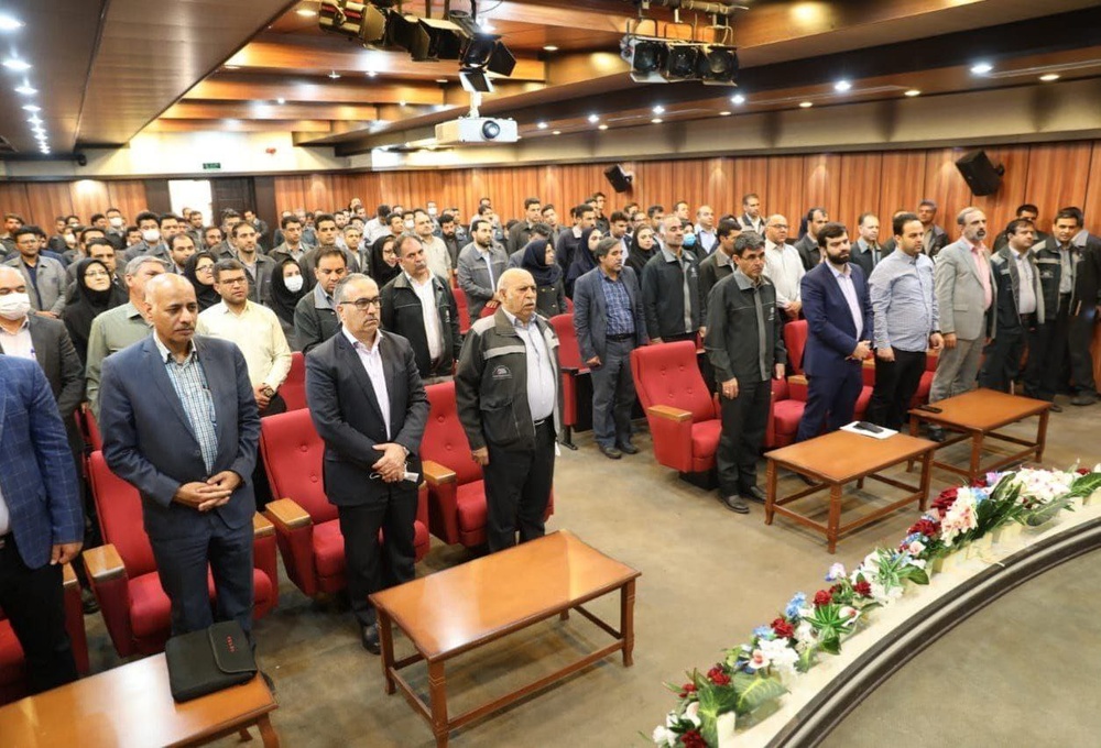 فعالان ایمنی و سلامت منطقه گلگهر تجلیل شدند