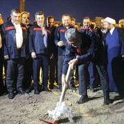 وزیر کار پروژه احداث فولادسازی شرکت فولاد اکسین خوزستان را کلنگ‌ زد