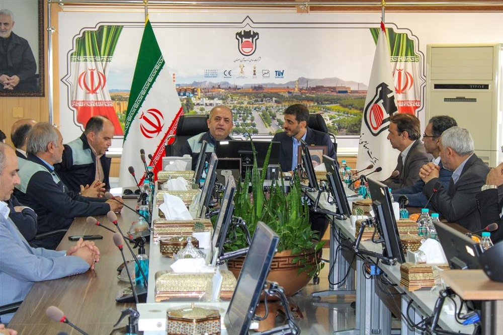 فولاد مبارکه مشتری چدن مازاد کوره بلند ذوبآهن شد / همافزایی برای کنترل قیمتها