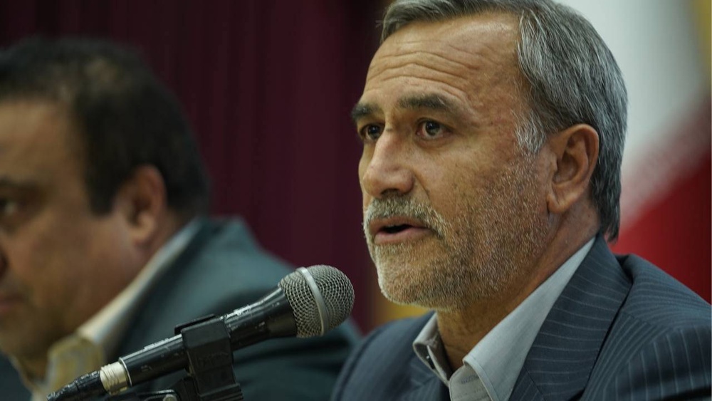 بر حفظ حقوق ذی‌نفعان معدن نظارت داریم