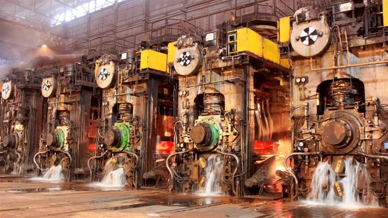 دومین رکورد ماهانه تولید کلاف گرم در ناحیه نورد گرم فولاد مبارکه ثبت شد