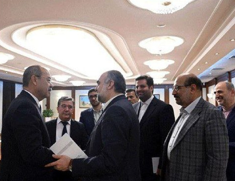 ماجرای همراهی نماینده منتقد با وزیر صمت در سفر خارج!