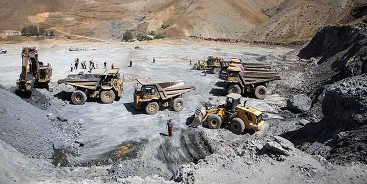 بزرگترین معدن طلای کشور در اردستان افتتاح می‌شود