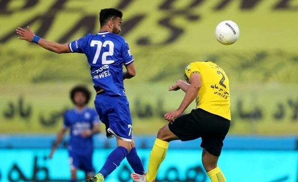 معاوضه جنجالی استقلال و سپاهان