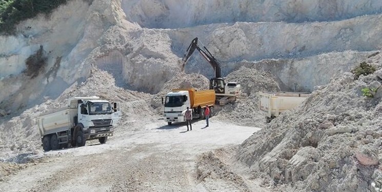 بالغ بر سه هزار میلیارد ریال حقوق دولتی معادن در کردستان وصول شد