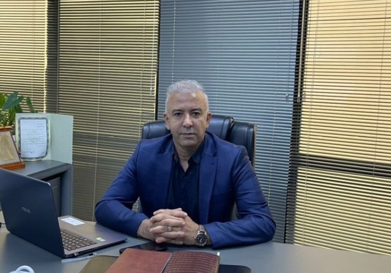 سران قوا به گرانی ۱۰۰ درصدی گاز فولادیها ورود کنند