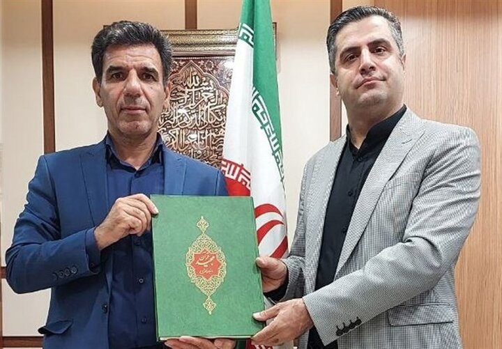 مجری تلویزیون، مدیر اجرایی فولاد شد