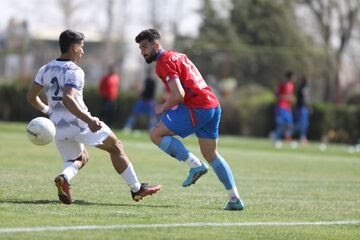 یک پرسپولیسی راهی فولاد می‌شود