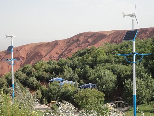 تیرهای برق هیبریدی فولاد کامپوزیتی ساخته شد