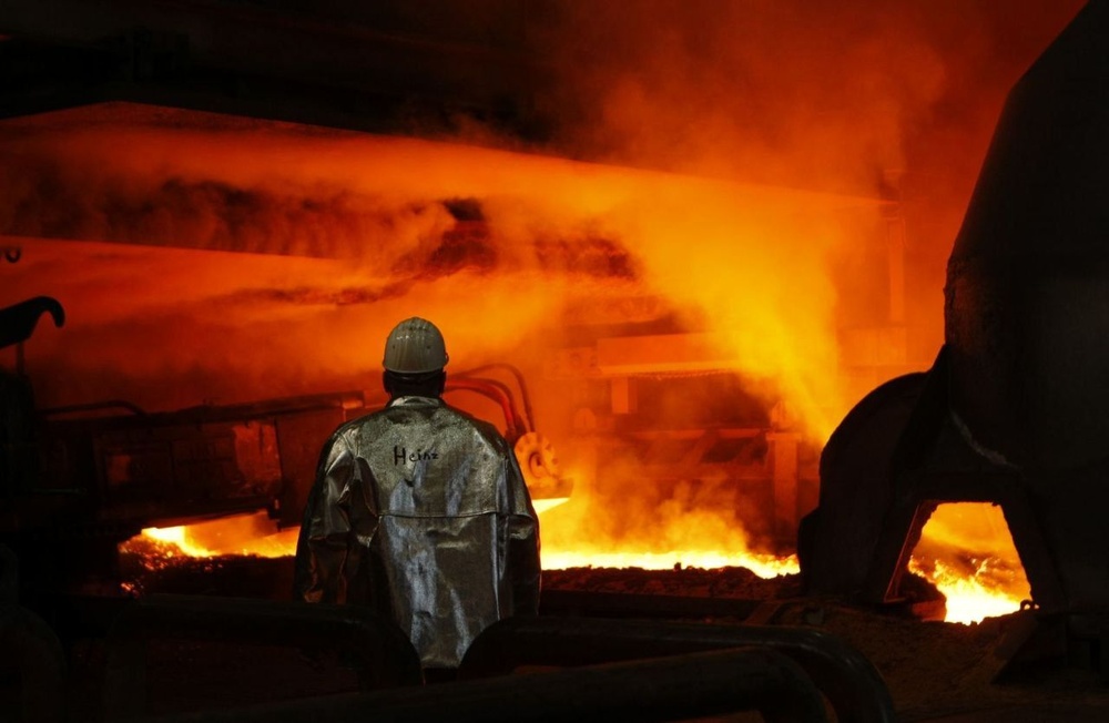 تأثیر ۱۰ درصدی خروج سیمان و فولاد از بورس بر قیمت مسکن
