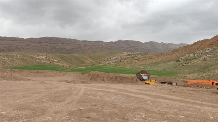 اعتراض مردم، فعالیت معدن روستای بهشتیان در آبگرم را متوقف کرد