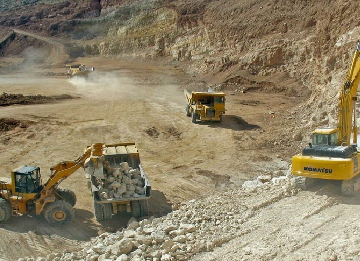 وجود ۲ میلیارد تن ماده معدنی در استان همدان