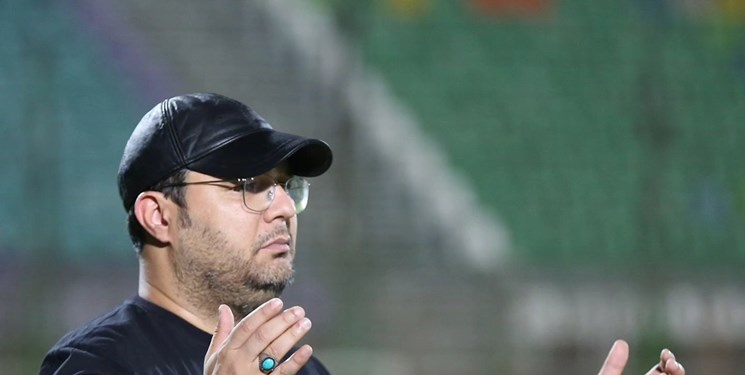 ربیعی: ۴ ماه است در ذوب آهن حقوق دریافت نکرده ام