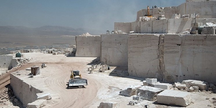 ۲ معدن بزرگ کشور سال آینده در اردستان افتتاح می شود