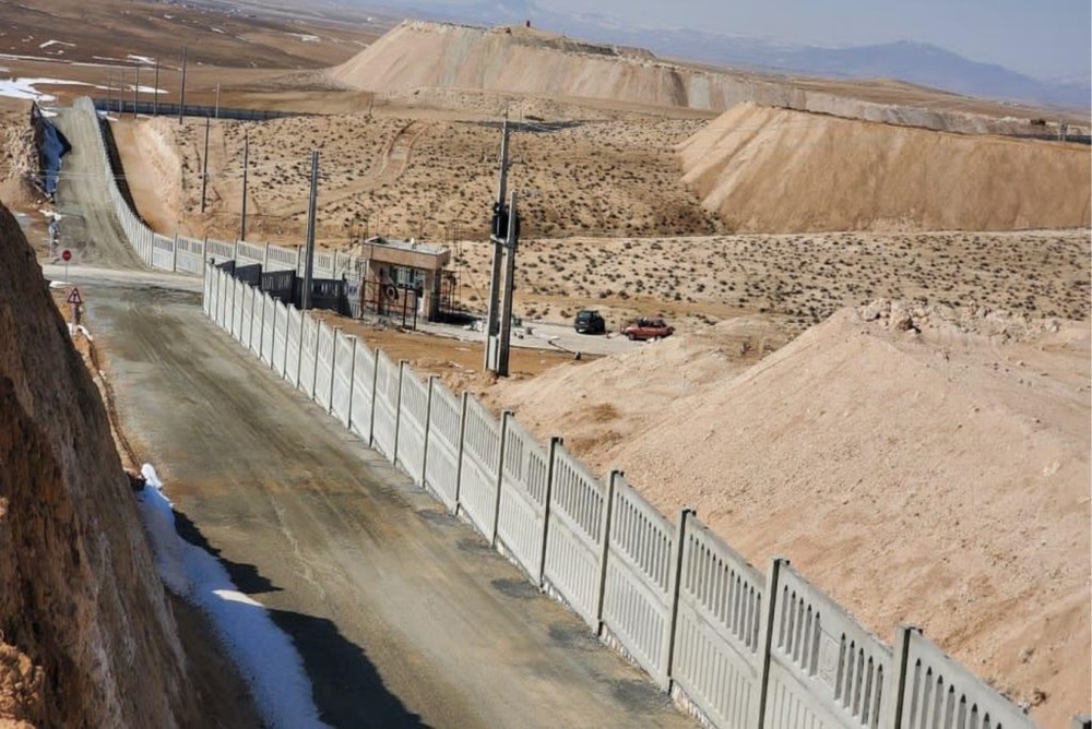 ۳۸ هزار میلیارد تومان برای طرح های فولاد قروه و آهن اسفنجی بیجار سرمایه گذاری شده است