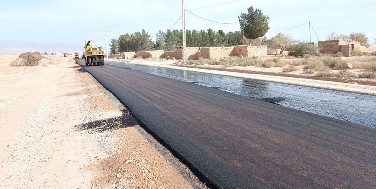 آغاز آسفالت راه دسترسی به معادن جاجرم