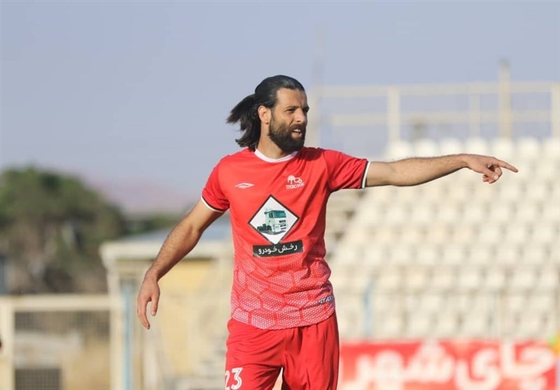 عباس زاده با ناراحتی به خانه بازگشت / مهاجرت از جنوب به شمال