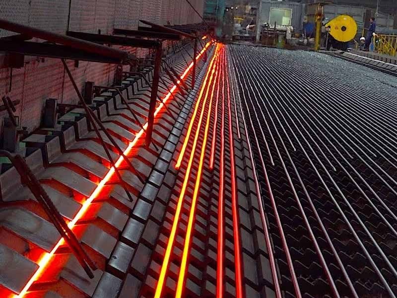 صنعت فولاد در تخصیص منابع جزو اولویتهای آخر و در کمبودها رتبه اول است