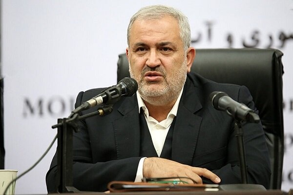 علی آبادی: تمرکز باید بر تولید مقاطع فولادی با ارزش‌افزوده بالا باشد.
