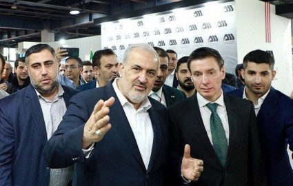 بازدید وزیر صمت از غرفه گلگهر در نمایشگاه اورآسیا