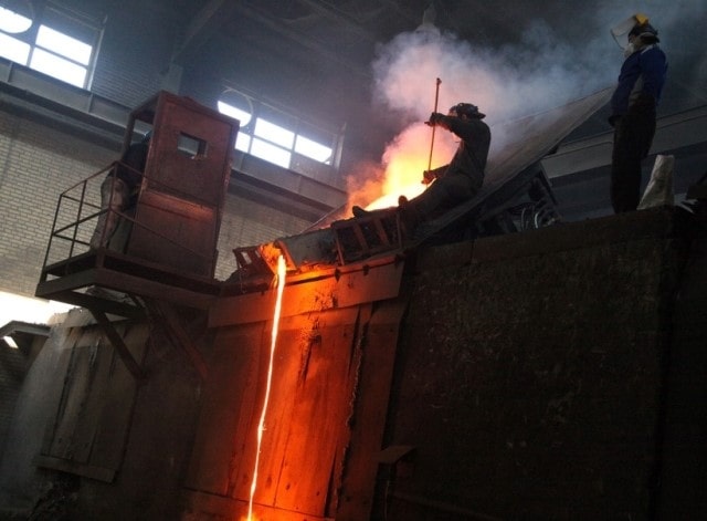تبعات تعطیلی کارخانه های فولادی در گفتگو با مدیرعامل ذوب آهن اردبیل