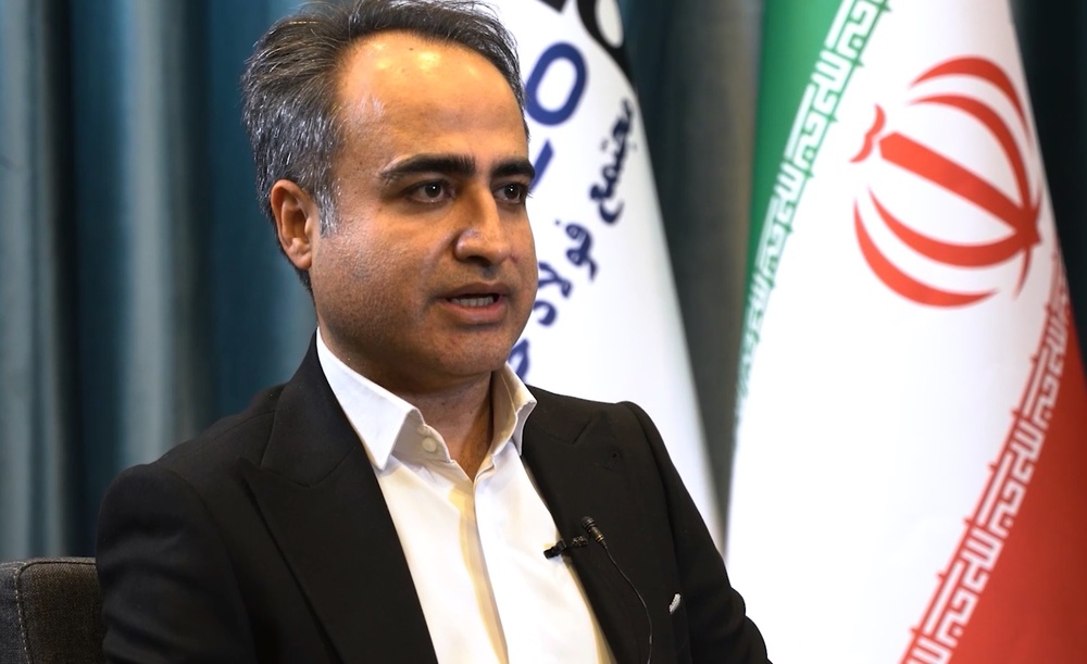 تصویب قوانین خلق الساعه برنامههای تولیدکنندگان فولاد را بهم می ریزد/ گفتگو با مدیرعامل فولاد خرم آباد