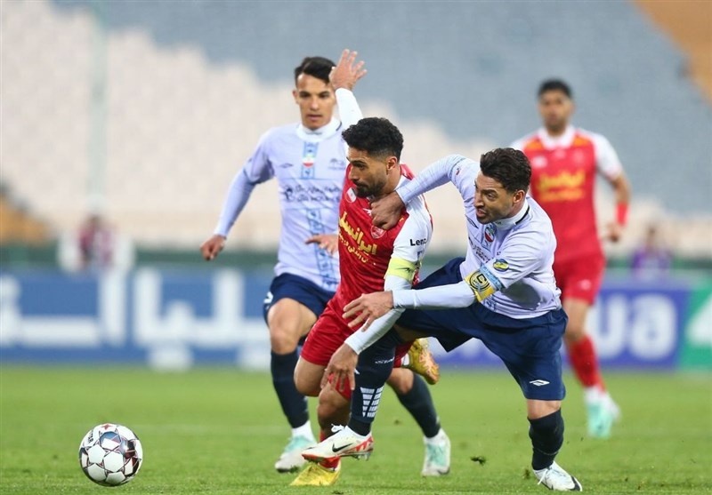 پرسپولیس جای سپاهان را گرفت