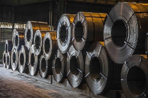 بهره‌برداری نهایی از خط تولید ورق گرم مجتمع فولاد آریا ذوب تا پایان فروردین