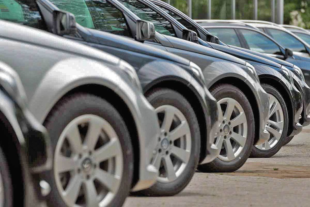 آغاز فروش اولین خودروهای برقی از عصر امروز + اسامی خودروها