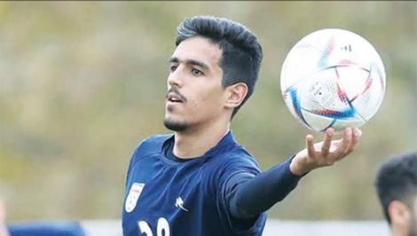 بازیکن جوان ذوب آهن عامل جنگ پرسپولیس و استقلال شد